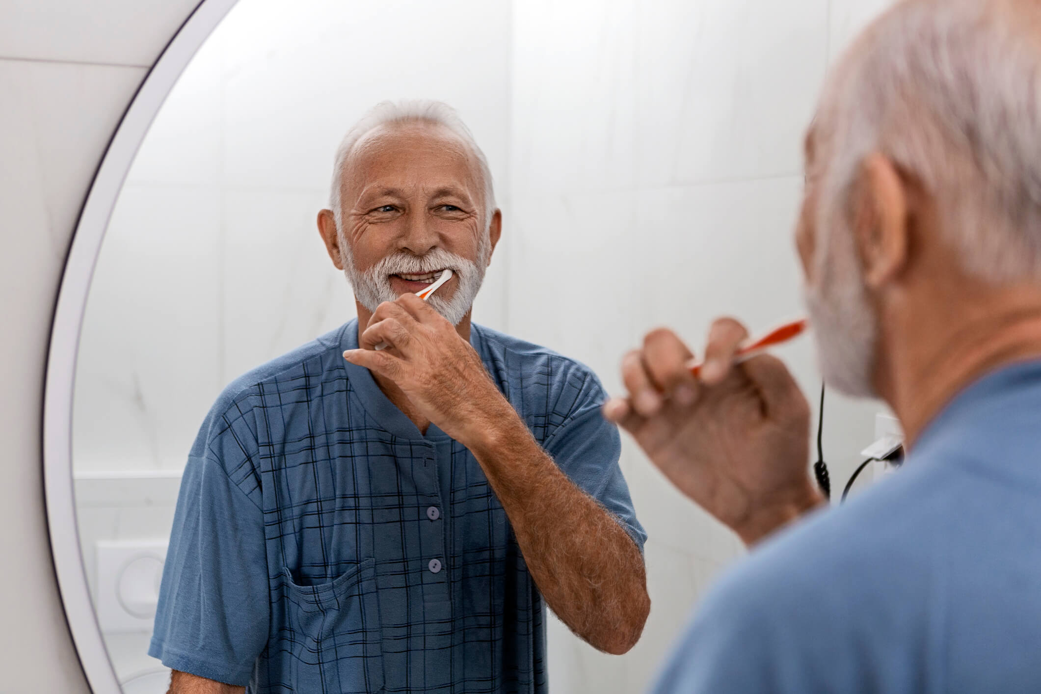 Senior Citizens: Mastering Oral Health in Later Life